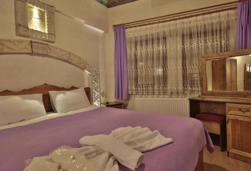 スーペリアトリプルルーム, Relic House