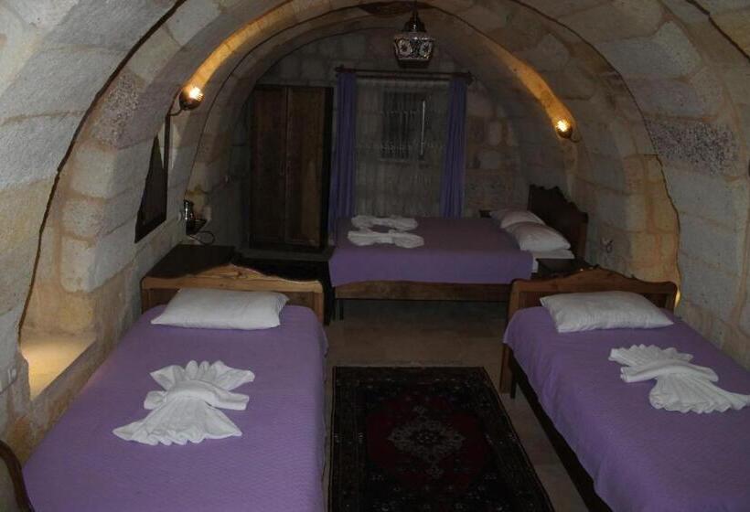 Family Suite, Relic House