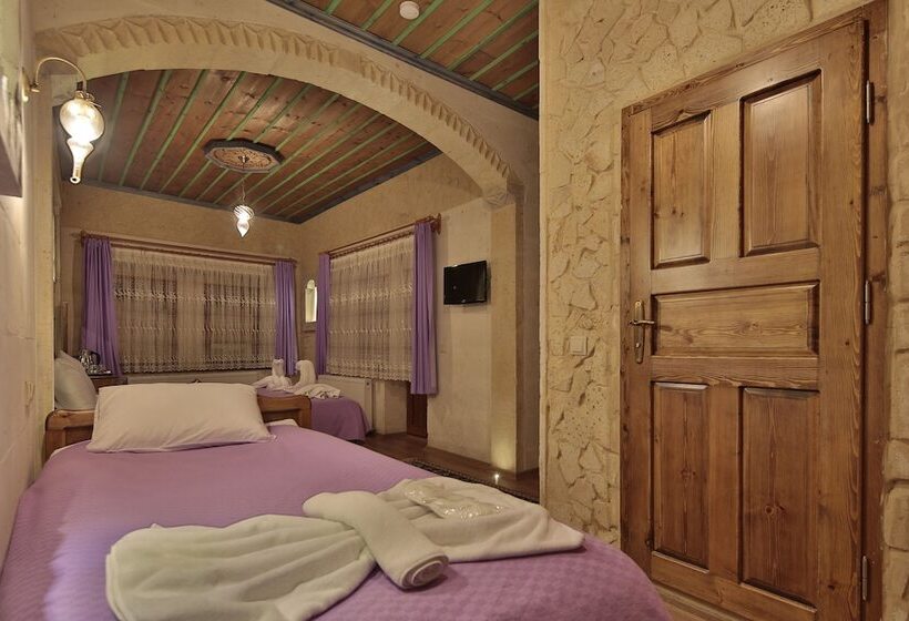 اتاق لوکس سه تخته, Relic House