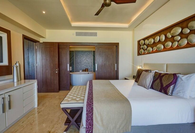 سوییت جونیور لوکس, Royalton Blue Waters Montego Bay, An Autograph Collection All Inclusive Resort