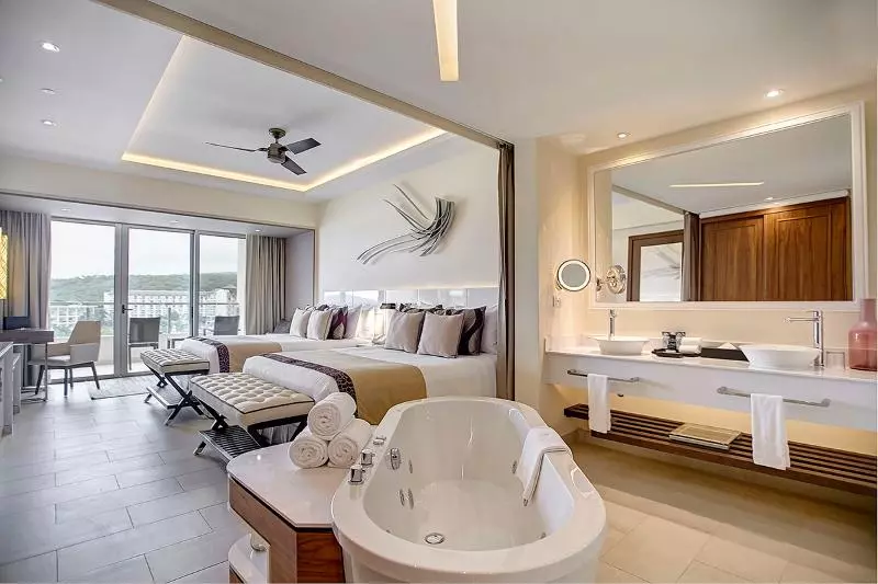 سوئیت پرزیدنت, Royalton Blue Waters Montego Bay, An Autograph Collection All Inclusive Resort
