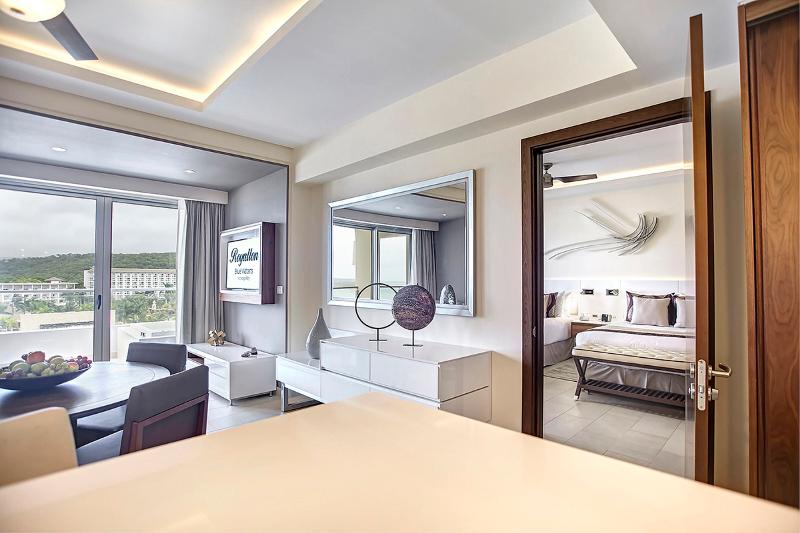 سوئیت پرزیدنت, Royalton Blue Waters Montego Bay, An Autograph Collection All Inclusive Resort
