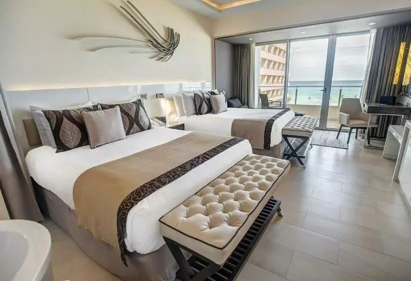 Deluxe Junior Suite Sea View
