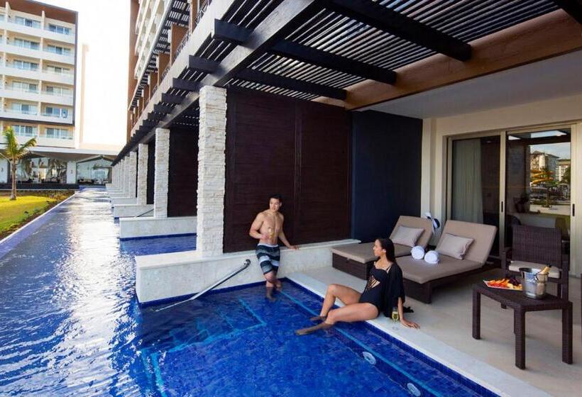 سوییت جونیور لوکس, Royalton Blue Waters Montego Bay, An Autograph Collection All Inclusive Resort