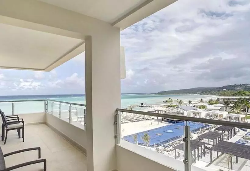 سوئیت پرزیدنت, Royalton Blue Waters Montego Bay, An Autograph Collection All Inclusive Resort