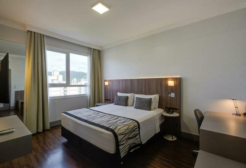 Номер Superior, Slaviero Blumenau