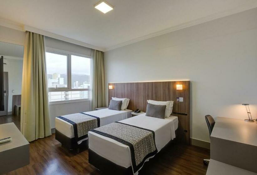 수피리어 룸, Slaviero Blumenau