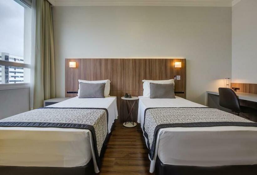 수피리어 룸, Slaviero Blumenau