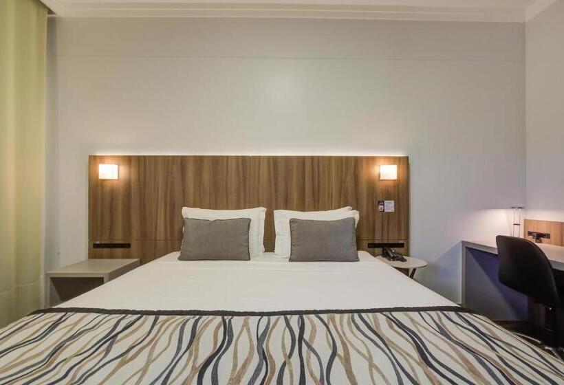 디럭스 룸, Slaviero Blumenau