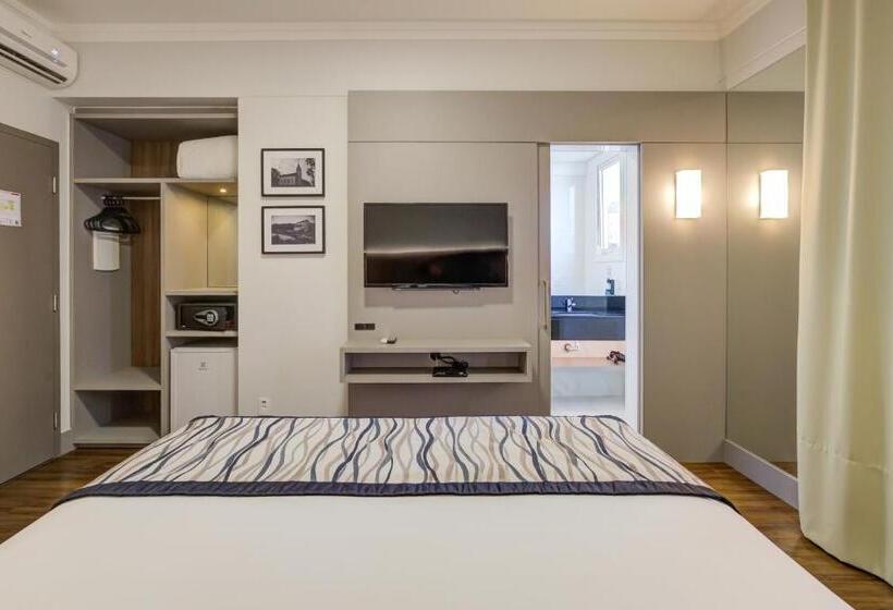 디럭스 룸, Slaviero Blumenau