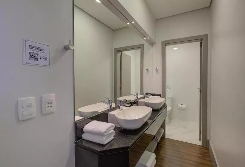 ファミリールーム, Slaviero Blumenau