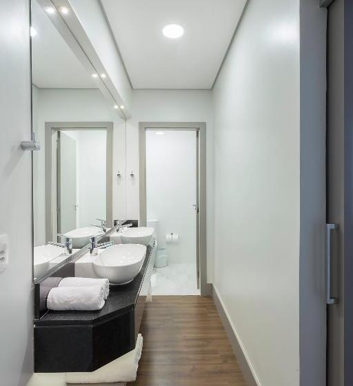 패밀리 룸, Slaviero Blumenau