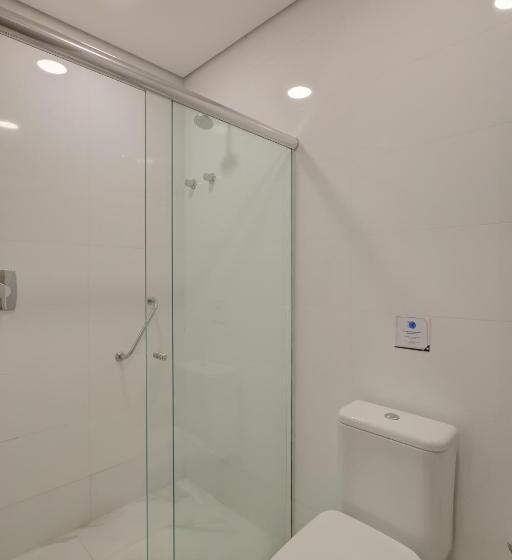 패밀리 룸, Slaviero Blumenau