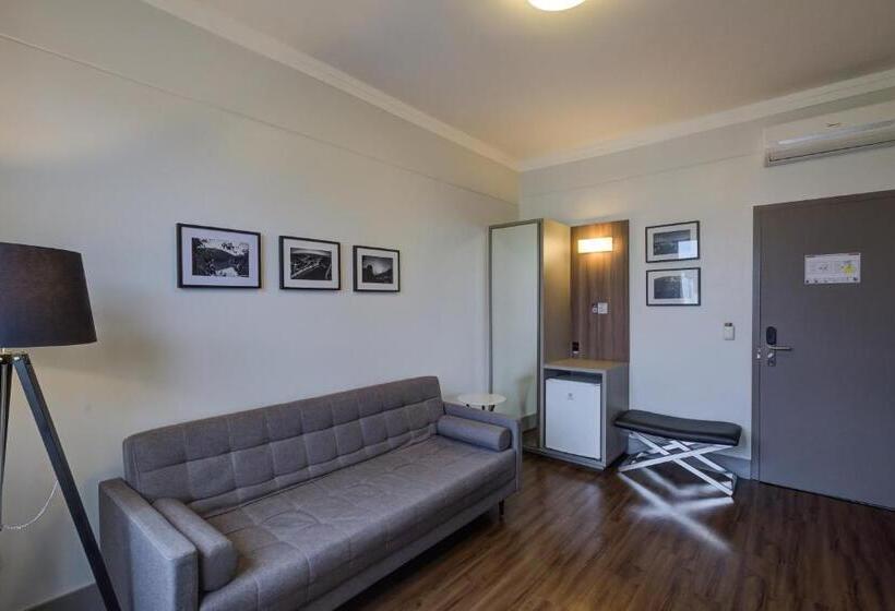 스위트, Slaviero Blumenau