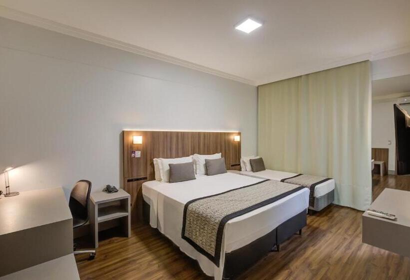 디럭스 룸, Slaviero Blumenau