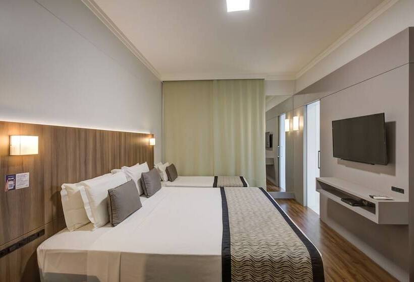 패밀리 룸, Slaviero Blumenau