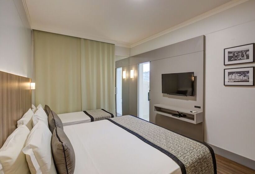 패밀리 룸, Slaviero Blumenau