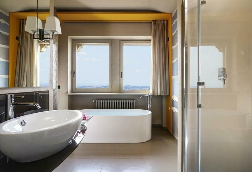 Suite with Terrace, Titano Suites