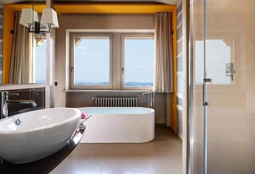 Suite with Terrace, Titano Suites