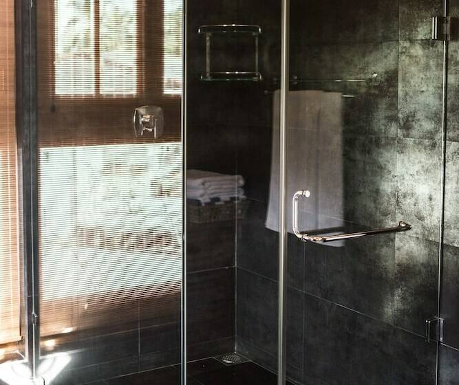 디럭스 스위트 킹 침대, Villa White Queen