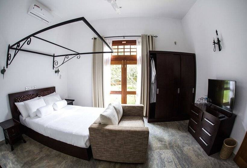 디럭스 스위트, Villa White Queen