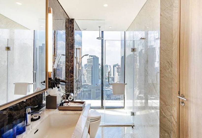 جناح, Skyview Hotel Bangkok Sukhumvit