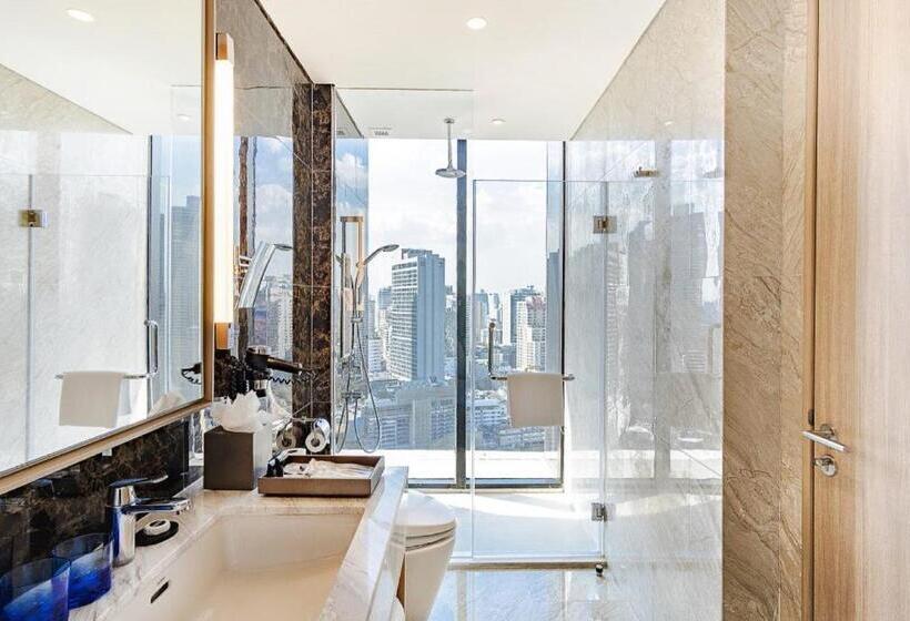 جناح, Skyview Hotel Bangkok Sukhumvit