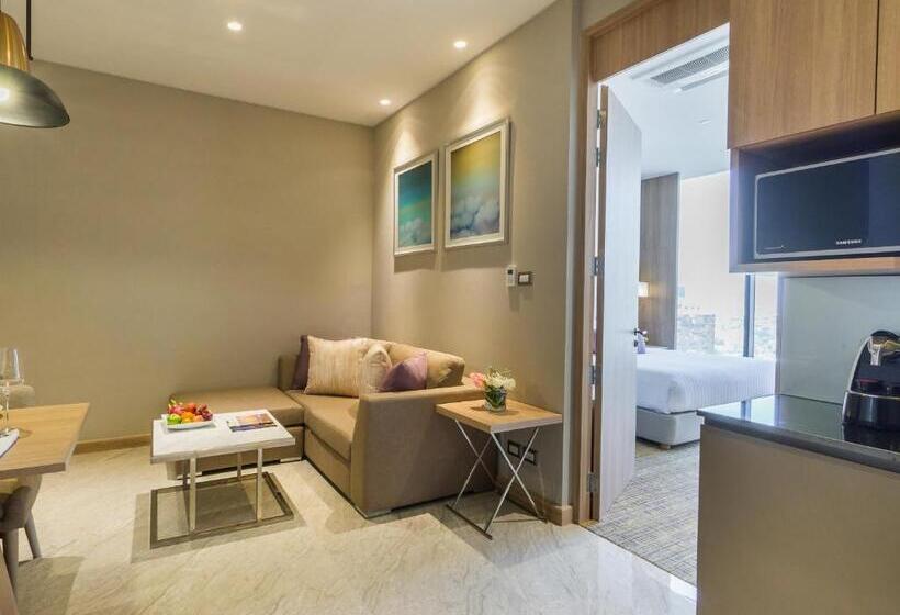 جناح, Skyview Hotel Bangkok Sukhumvit