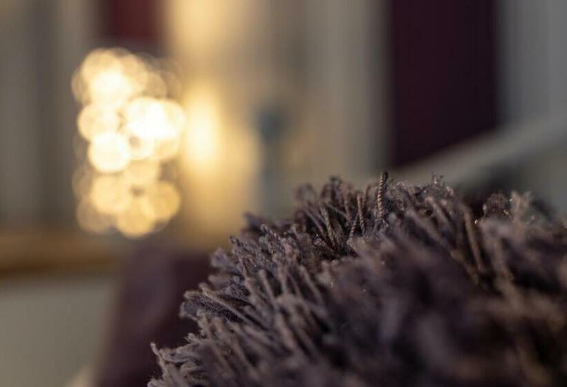 スタンダードトリプルルーム, Coach Guest House