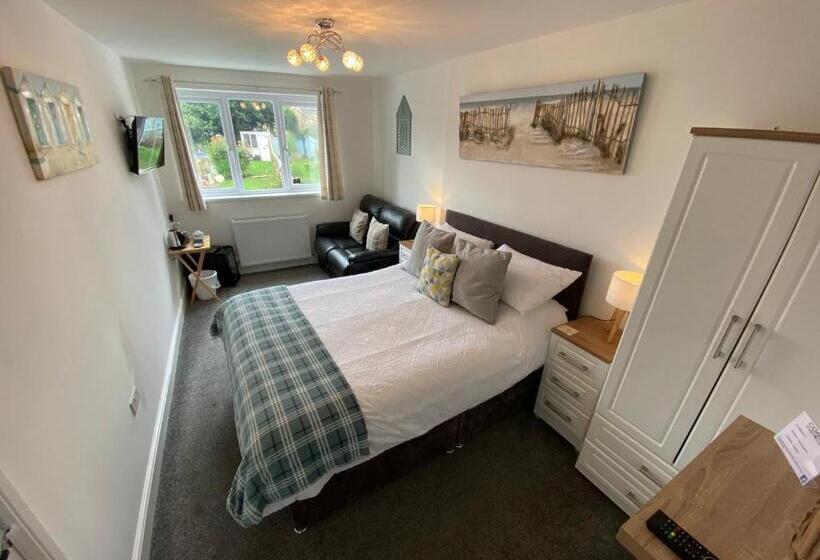 Стандартный Номер Кровать Кинг, Coach Guest House