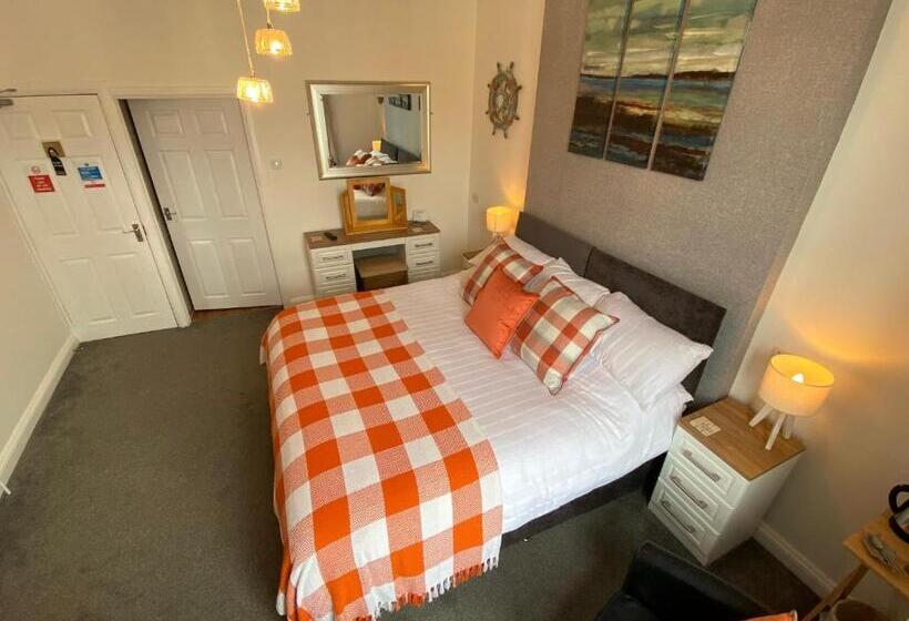 デラックスルーム, Coach Guest House