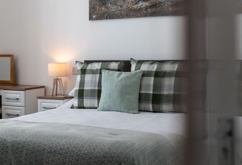 デラックスルーム, Coach Guest House