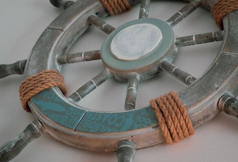 デラックスルーム, Coach Guest House