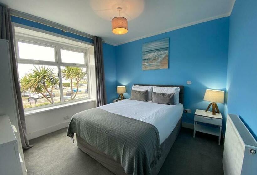 オーシャンビュージュニアスイート, The Lyncroft