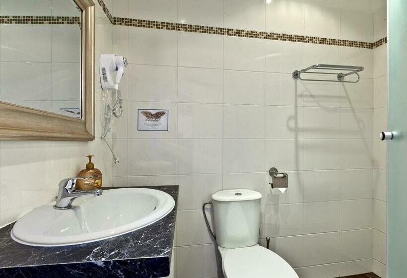 استودیوی سوپریور, Cathedral Prague Apartments