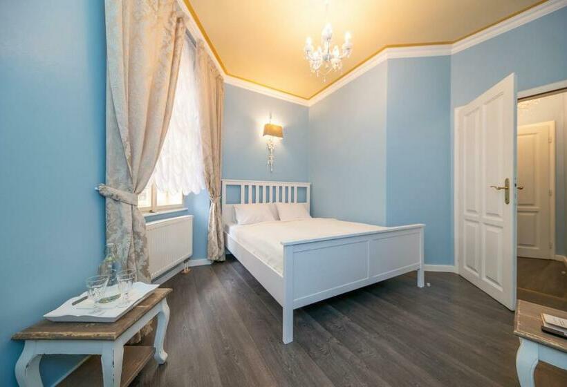 اتاق استاندارد, Cathedral Prague Apartments