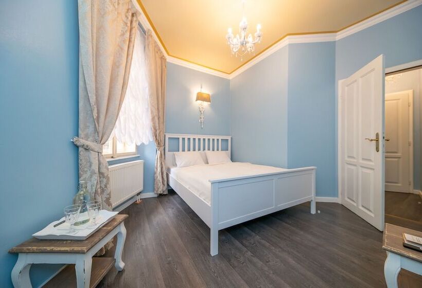 Quarto Estandar, Cathedral Prague Apartments