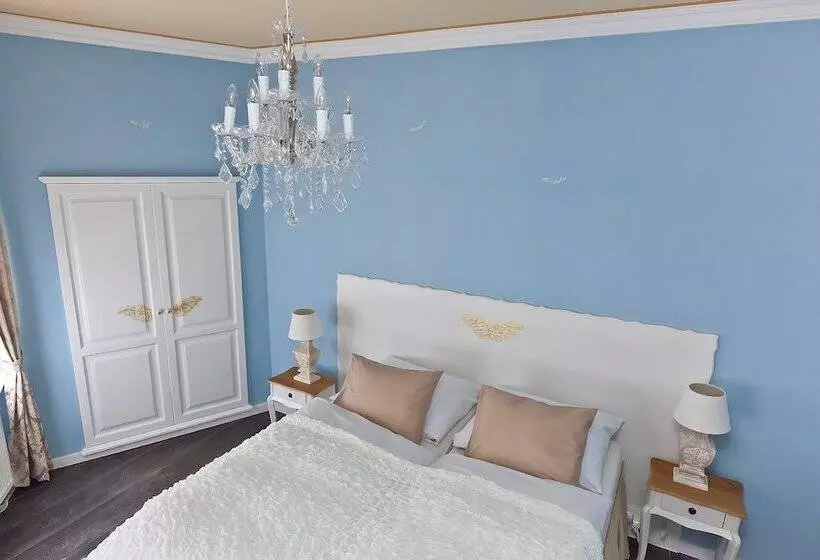 استودیو اجرایی, Cathedral Prague Apartments