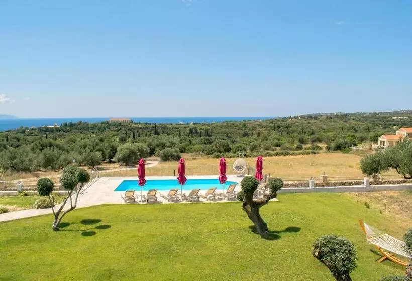 استودیوی استاندارد, Elaias Gi Residence