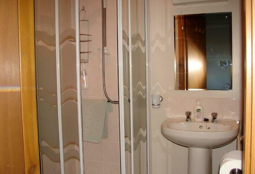 اتاق استاندارد, Ellen House Bed And Breakfast