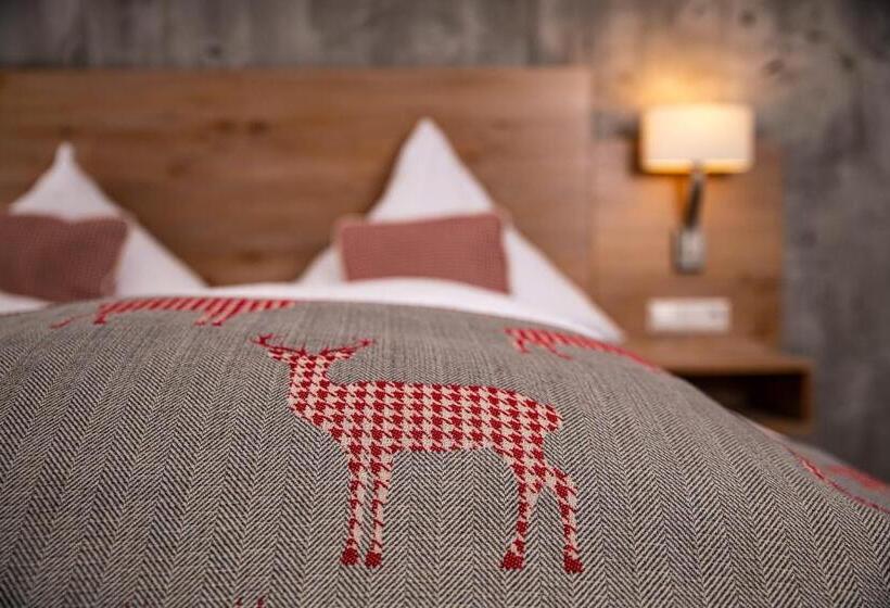 Quarto Comfort com Varanda, Genusshotel Hirschen   Erholung Im Grünen