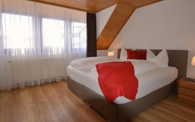발코니가 있는 2 베드룸 아파트, Genusshotel Hirschen   Erholung Im Grünen