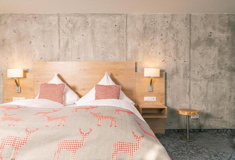 Comfort room with balcony, Genusshotel Hirschen   Erholung Im Grünen