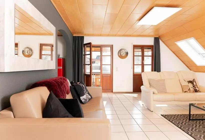 バルコニー付２ベッドルームアパートメント, Genusshotel Hirschen   Erholung Im Grünen