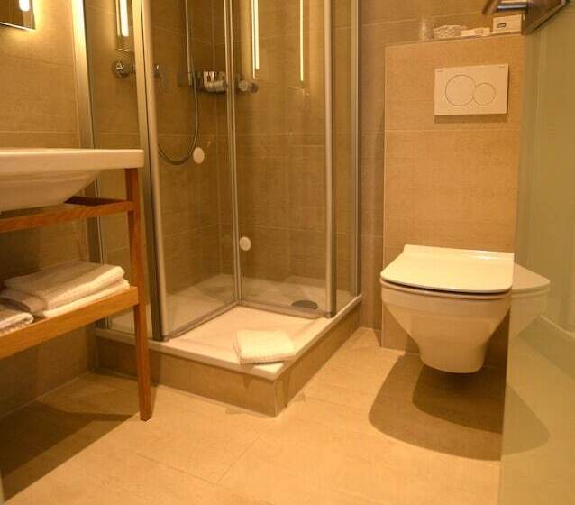 Quarto standart individual, Genusshotel Hirschen   Erholung Im Grünen