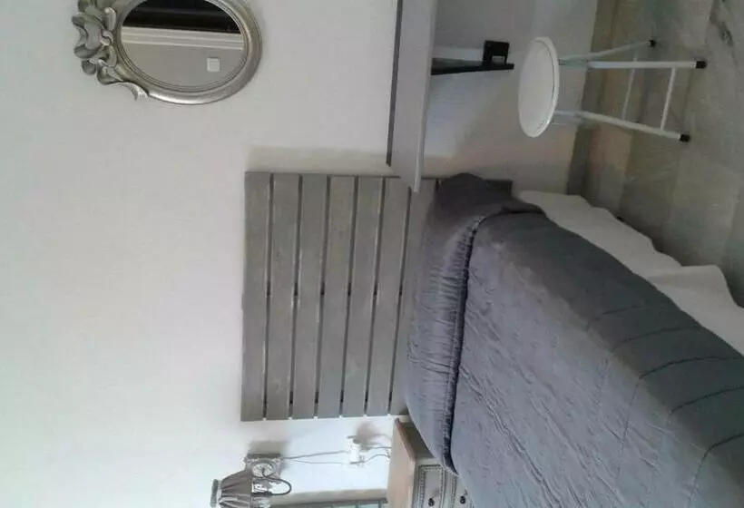 اتاق استاندارد, Granada Old Town Hostel