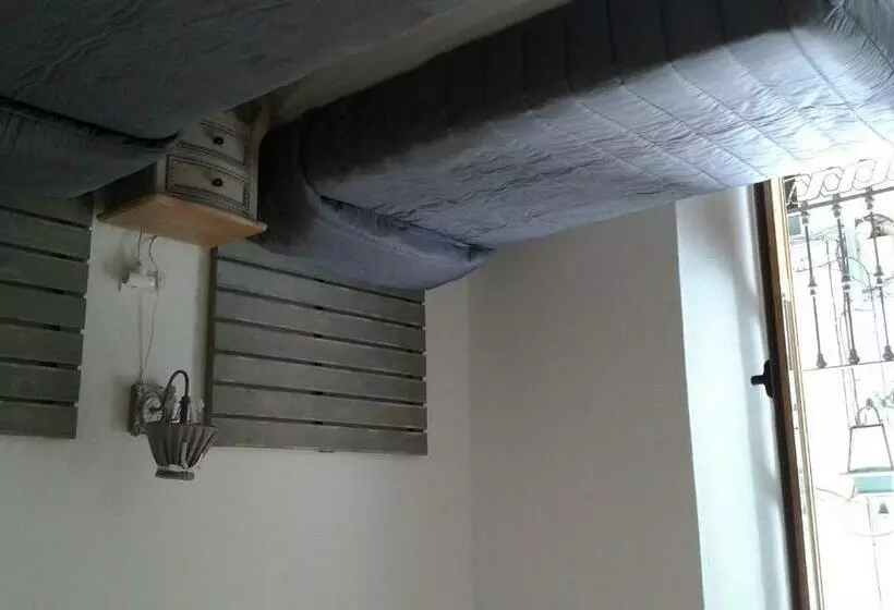 اتاق استاندارد, Granada Old Town Hostel