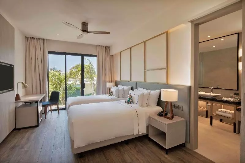 اتاق استاندارد با تخت بزرگ برای معلولان, Doubletree By Hilton Madrid Prado