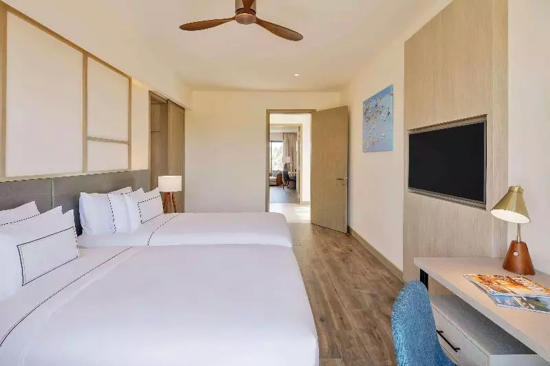 اتاق استاندارد با تخت بزرگ برای معلولان, Doubletree By Hilton Madrid Prado