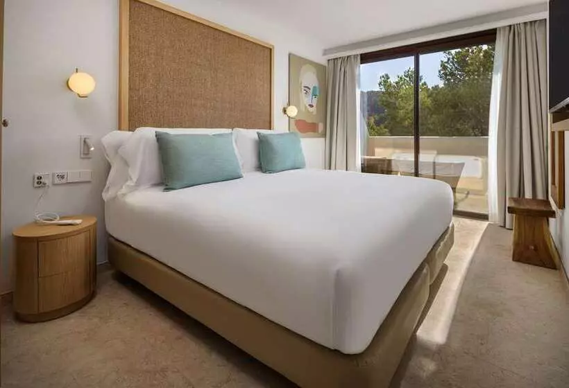 اتاق سوپریور با تخت بزرگ, Doubletree By Hilton Madrid Prado